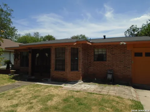 238 STOREYWOOD DR