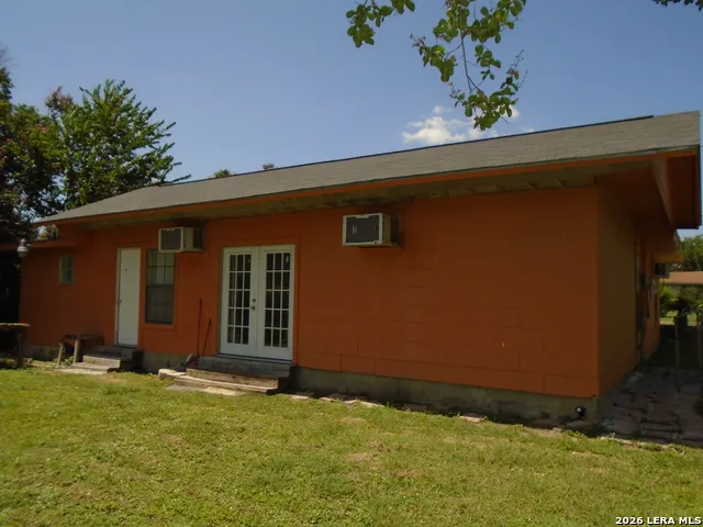 238 STOREYWOOD DR San Antonio, TX 78213