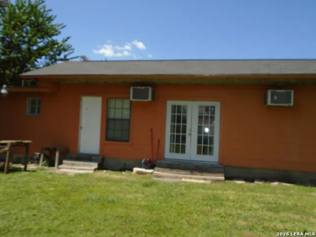 238 STOREYWOOD DR San Antonio, TX 78213