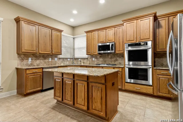 322 Arendes Dr New Braunfels, TX 78132