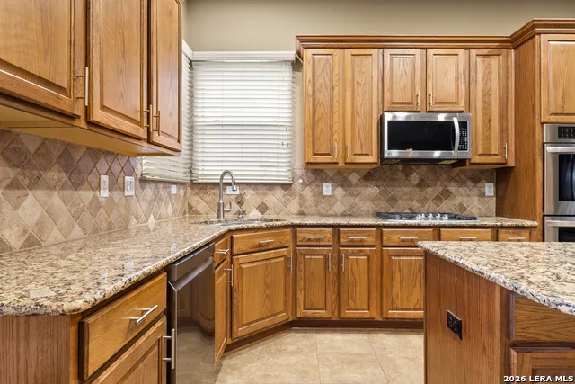322 Arendes Dr New Braunfels, TX 78132