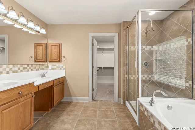 322 Arendes Dr New Braunfels, TX 78132