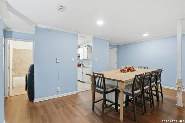 1015 CIBOLO TRL Universal City, TX 78148