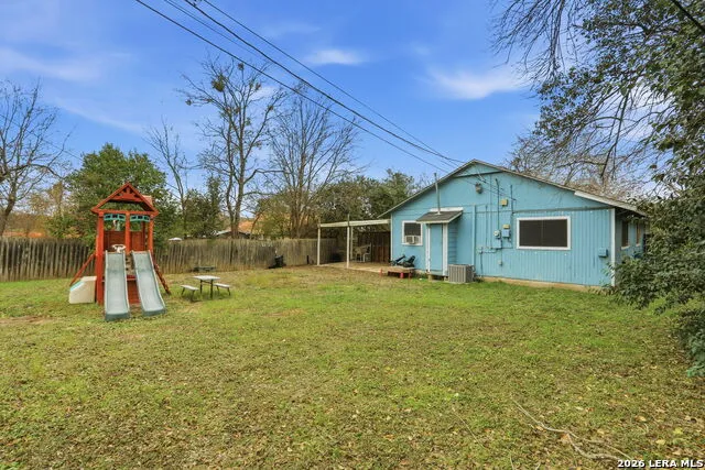 1015 CIBOLO TRL Universal City, TX 78148