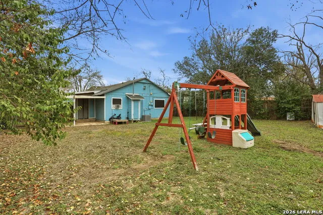 1015 CIBOLO TRL Universal City, TX 78148