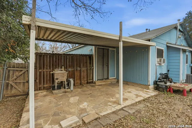 1015 CIBOLO TRL Universal City, TX 78148