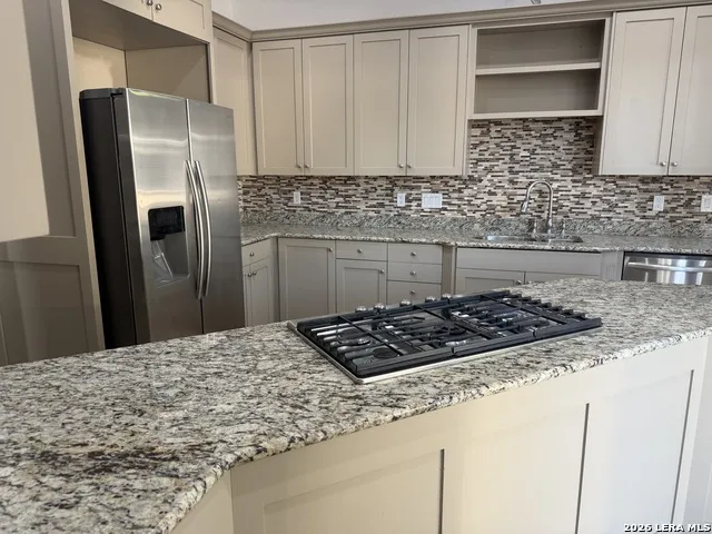 200 S 16TH ST Carrizo Springs, TX 78834