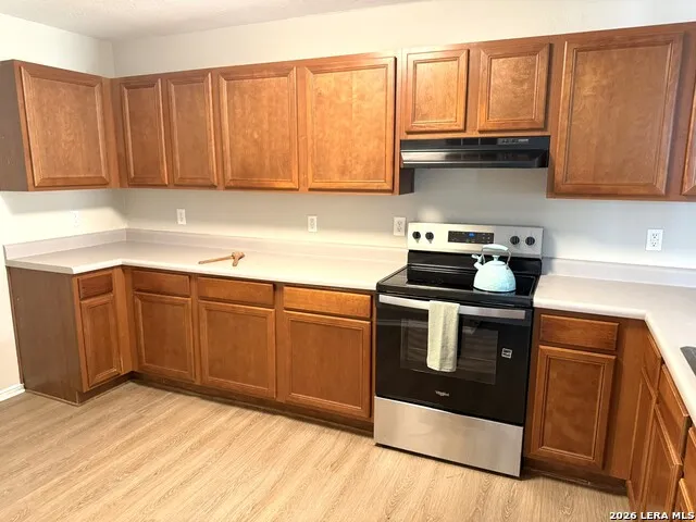 608 ROOSEVELT DR Seguin, TX 78155