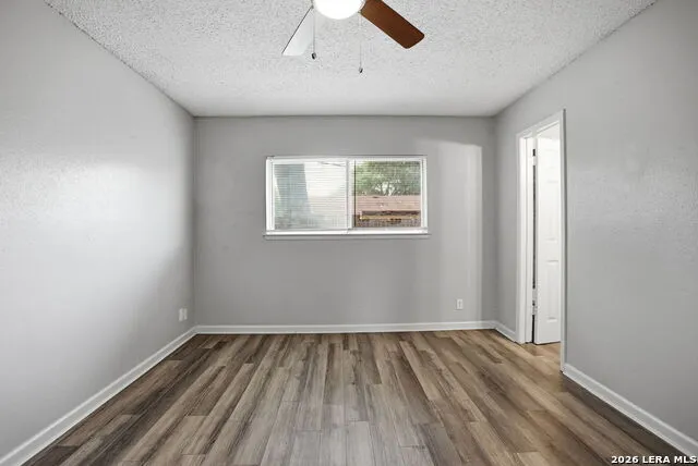 714 DANA DR Converse, TX 78109