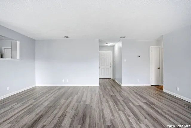 714 DANA DR Converse, TX 78109