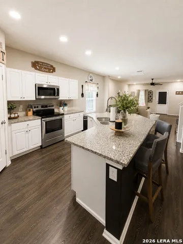 3314 Marshy Oak San Antonio, TX 78223