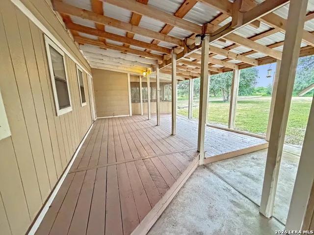 2722 ELLIS RD Beeville, TX 78102