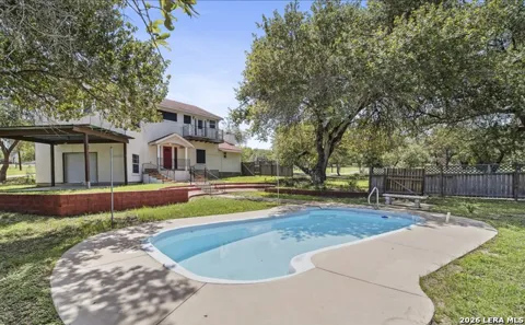 217 SKY VIEW DR