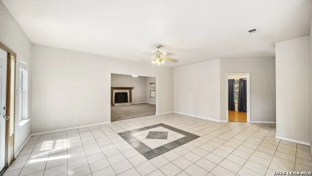 217 SKY VIEW DR Adkins, TX 78101