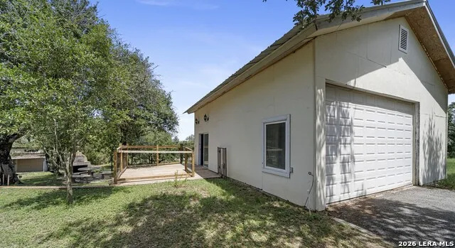 217 SKY VIEW DR Adkins, TX 78101
