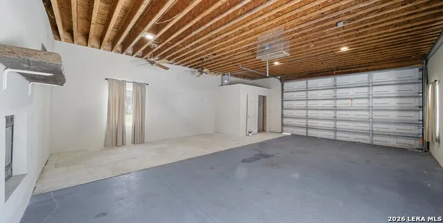 217 SKY VIEW DR Adkins, TX 78101