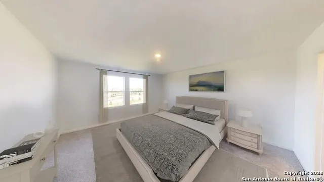 10511 Placeaya Lake Adkins, TX 78101