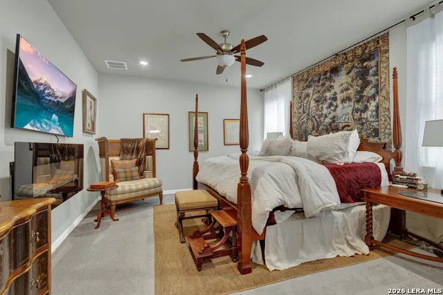 2080 Cowan New Braunfels, TX 78132