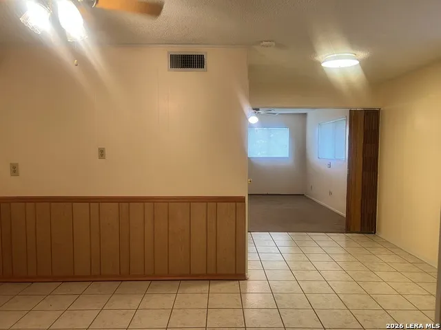902 Oakridge Dr Pleasanton, TX 78064