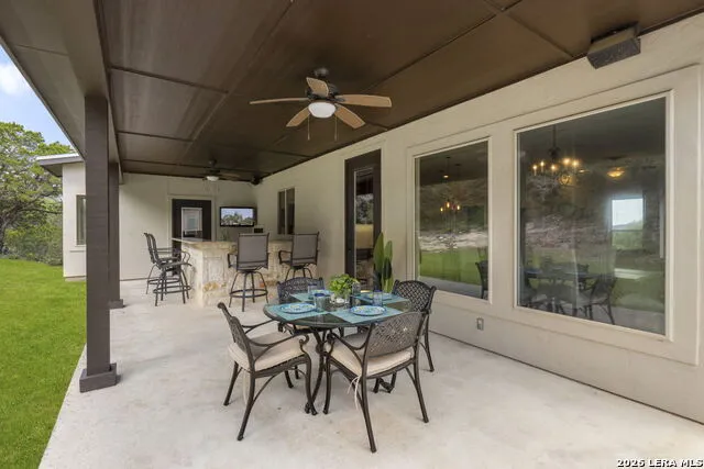 786 SHEPHERDS CROOK Helotes, TX 78023
