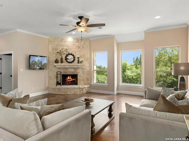 786 SHEPHERDS CROOK Helotes, TX 78023