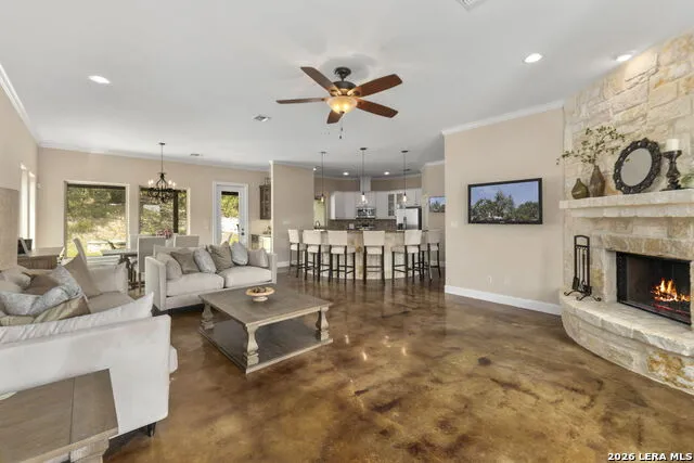 786 SHEPHERDS CROOK Helotes, TX 78023
