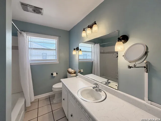 231 Vip Canyon Lake, TX 78133