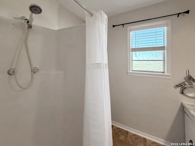 231 Vip Canyon Lake, TX 78133