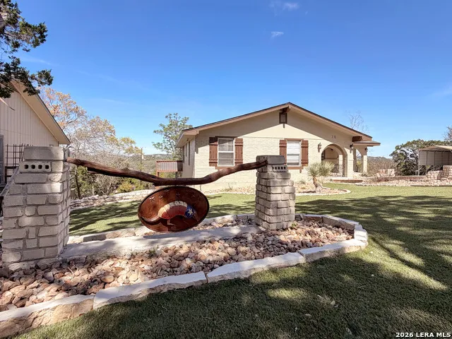 231 Vip Canyon Lake, TX 78133