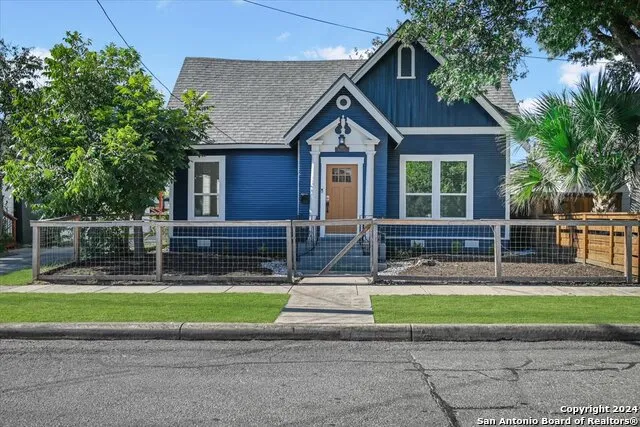 1218 HAYS ST San Antonio, TX 78202