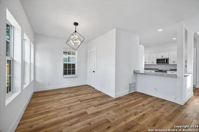 1218 HAYS ST San Antonio, TX 78202