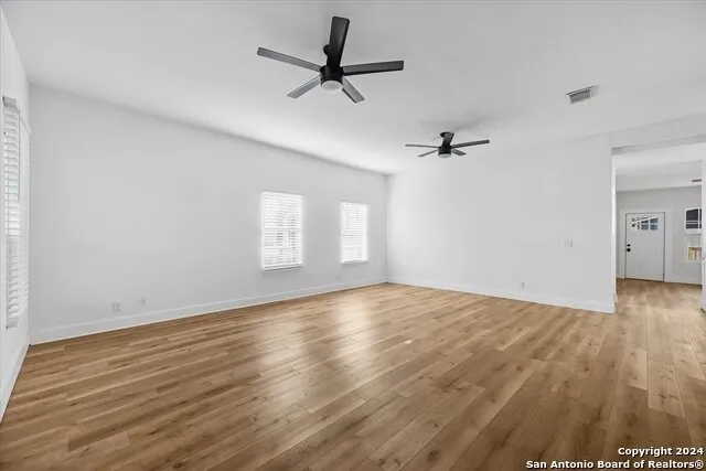 1218 HAYS ST San Antonio, TX 78202