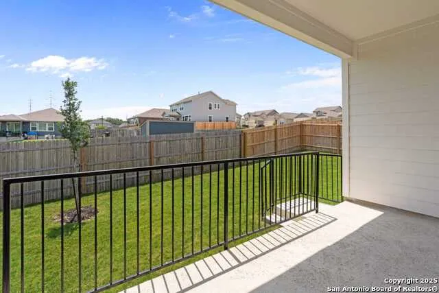 11107 Carlyle Springs Live Oak, TX 78233