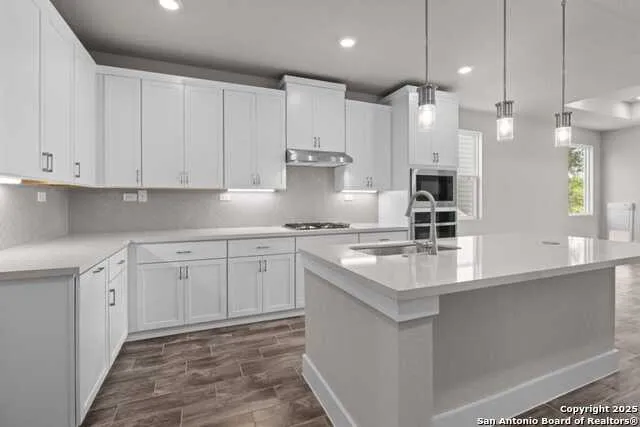 11107 Carlyle Springs Live Oak, TX 78233