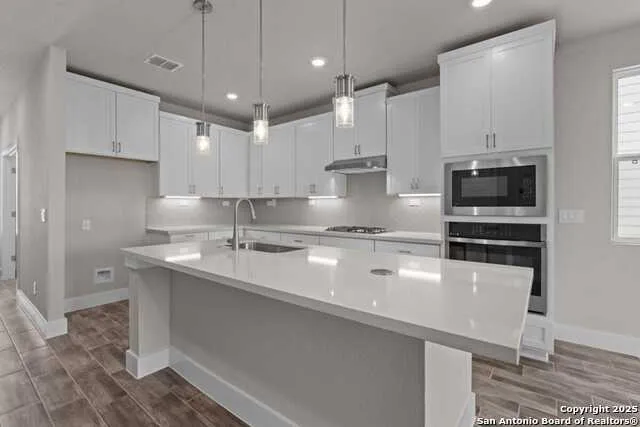 11107 Carlyle Springs Live Oak, TX 78233