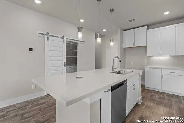 11107 Carlyle Springs Live Oak, TX 78233