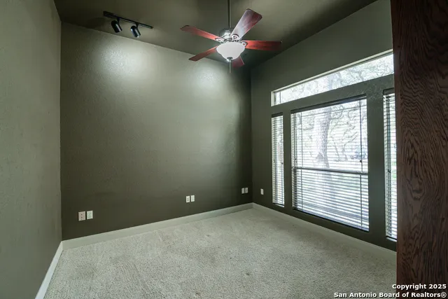 451 Winding View New Braunfels, TX 78132