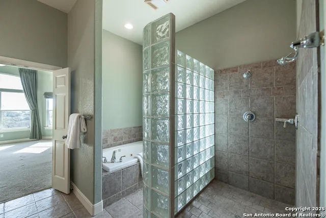 451 Winding View New Braunfels, TX 78132