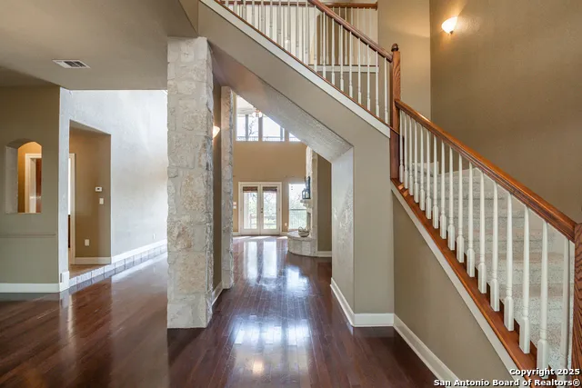 451 Winding View New Braunfels, TX 78132