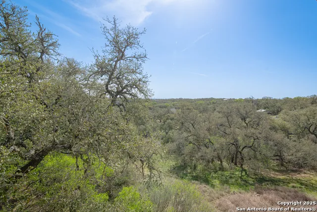 451 Winding View New Braunfels, TX 78132