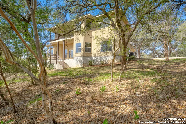 451 Winding View New Braunfels, TX 78132