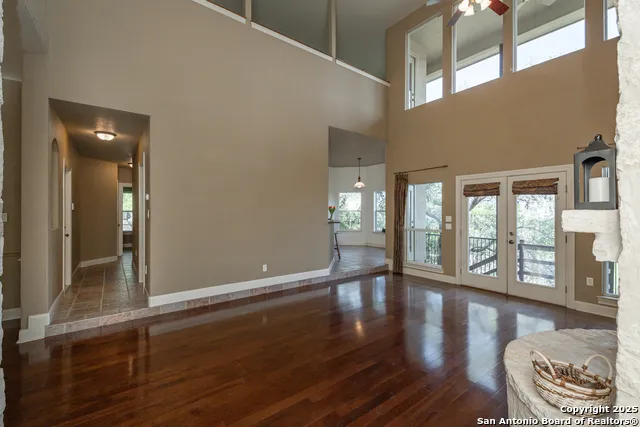 451 Winding View New Braunfels, TX 78132