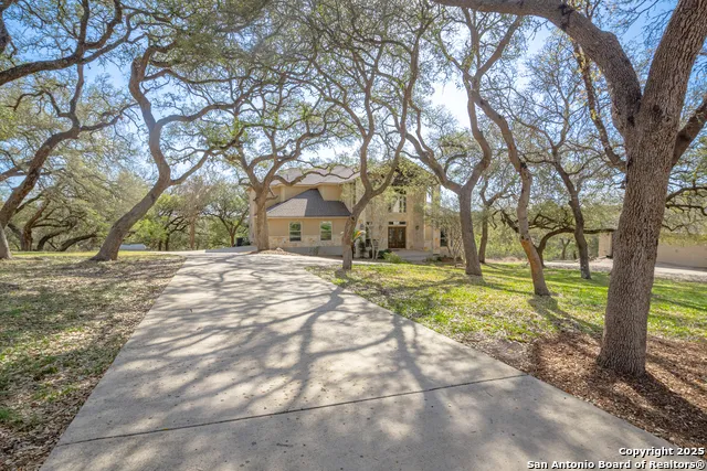 451 Winding View New Braunfels, TX 78132