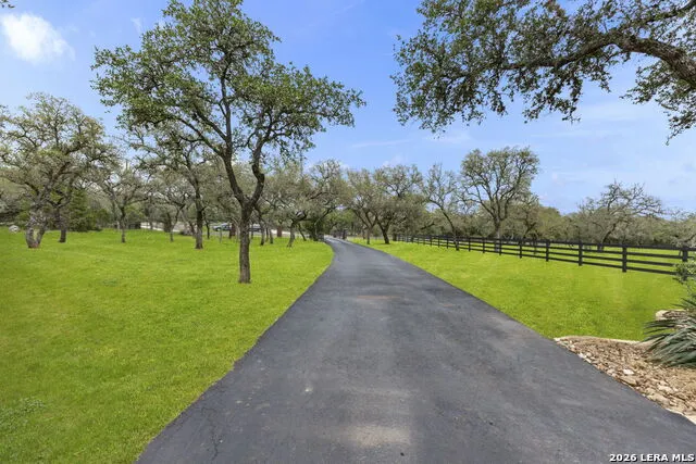 112 Cibolo Hollow N Boerne, TX 78015