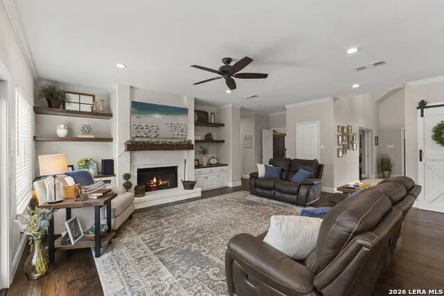 112 Cibolo Hollow N Boerne, TX 78015