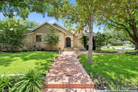 102 Nacogdoches