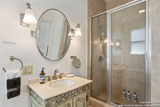 225 Madison San Antonio, TX 78204