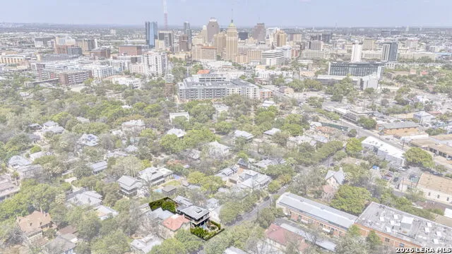 225 Madison San Antonio, TX 78204