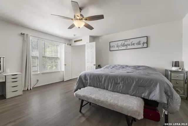 9015 Valhalla Selma, TX 78154