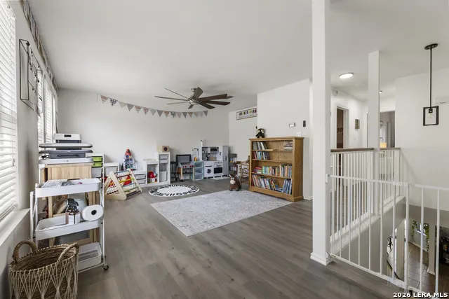 9015 Valhalla Selma, TX 78154